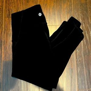 Lululemon crop leggings